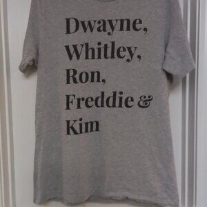 Izzy & Liv  Dwayne, Whitley, Ron, Freddie & Kim Graphic Print T-Shirt Unisex